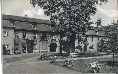 Bild:Alte Ansicht Schlosshof